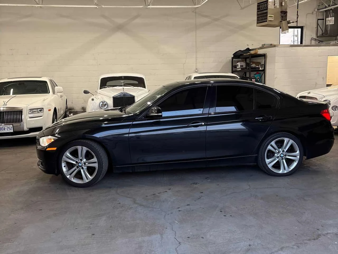 BMW 328 * 328i xDrive * АВТОКРЕДИТ БЕЗ ПЪРВОНАЧАЛНА ВНОСКА, снимка 2 - Автомобили и джипове - 55609676