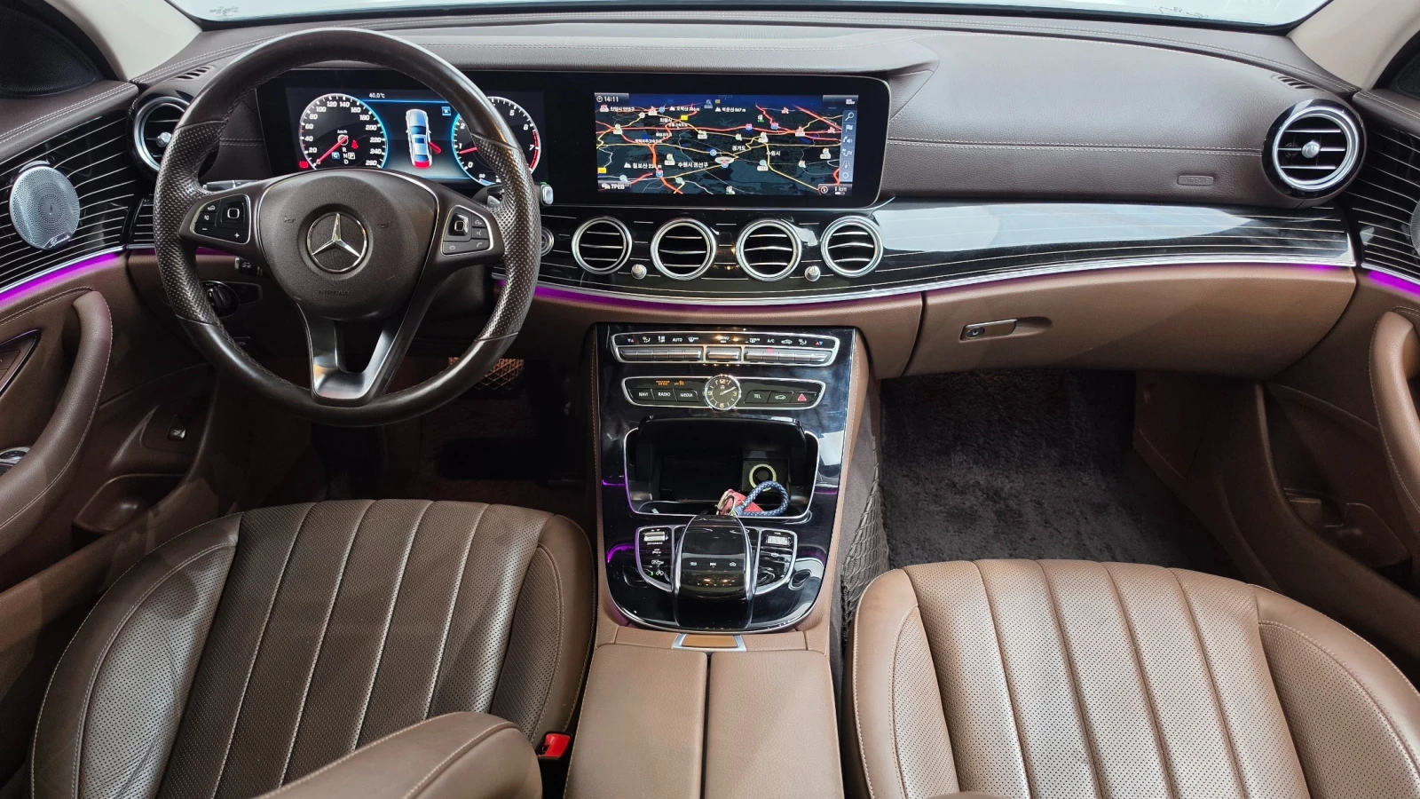 Mercedes-Benz E 400 4MATIC * DIS * ОБДУХ * BURM * 360 * HUD , снимка 7 - Автомобили и джипове - 55611740