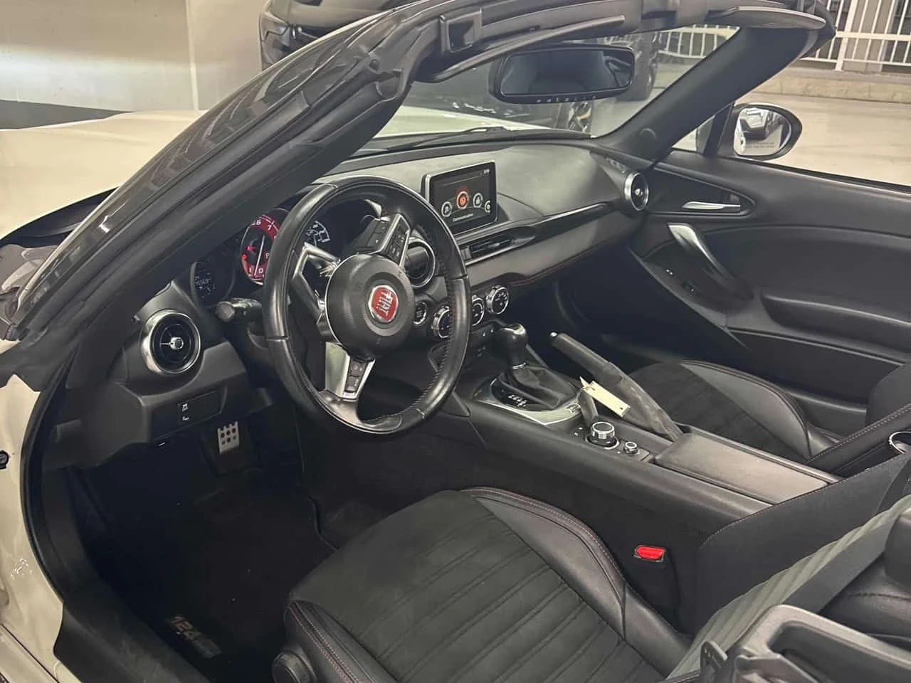 Fiat 124 SPIDER ABARTH CABRIO| NAVI| KEYLESS| 2 КЛЮЧА| , снимка 7 - Автомобили и джипове - 55638640