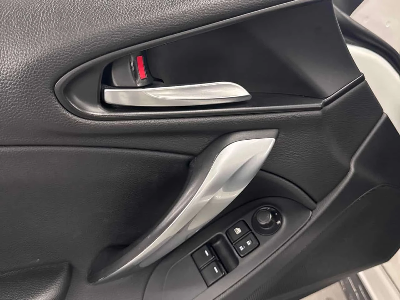 Fiat 124 SPIDER ABARTH CABRIO| NAVI| KEYLESS| 2 КЛЮЧА| , снимка 14 - Автомобили и джипове - 55638640