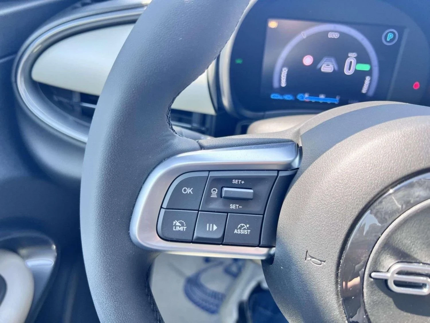 Fiat 600e 54kWh La Prima II, снимка 11 - Автомобили и джипове - 55739820