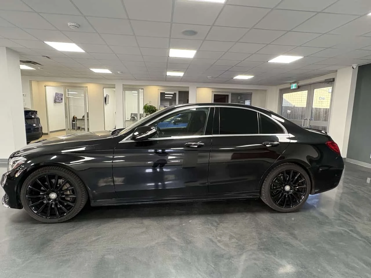 Mercedes-Benz C 400 * 4dr Sdn 4MATIC * CARFAX *  | Mobile.bg � ����������� 8