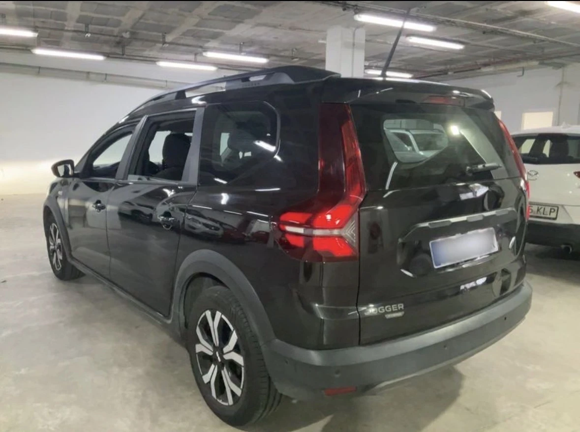 Dacia Jogger 1.6Hybrid E-Tech Expression , снимка 6 - Автомобили и джипове - 56662364