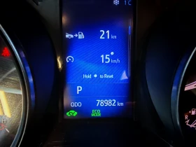 Toyota C-HR 1.8 HYBRID / Гаранция, снимка 12