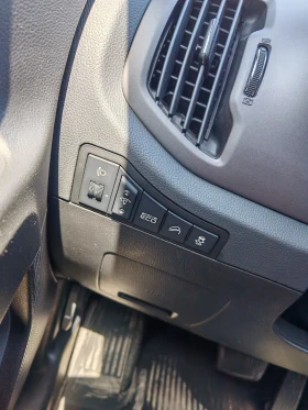 Kia Sportage 2.0 CRDI, снимка 8