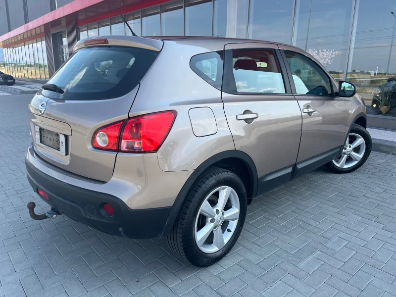 Nissan Qashqai 1.6 Панорама, снимка 4 - Автомобили и джипове - 46696726