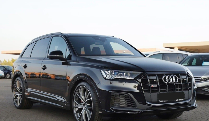 Audi SQ7, снимка 2 - Автомобили и джипове - 47524116