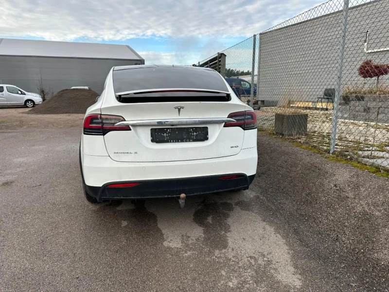 Tesla Model X Европейска!Гаранция, снимка 5 - Автомобили и джипове - 48093941