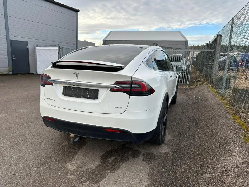 Tesla Model X Европейска!Гаранция, снимка 6 - Автомобили и джипове - 48093941