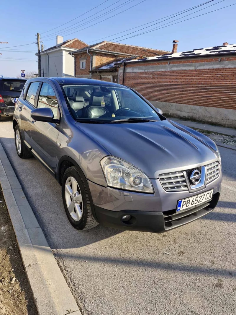 Nissan Qashqai 2.0dci-140к.с* Регистрирана* Панорама* Кожа* , снимка 3 - Автомобили и джипове - 49375361