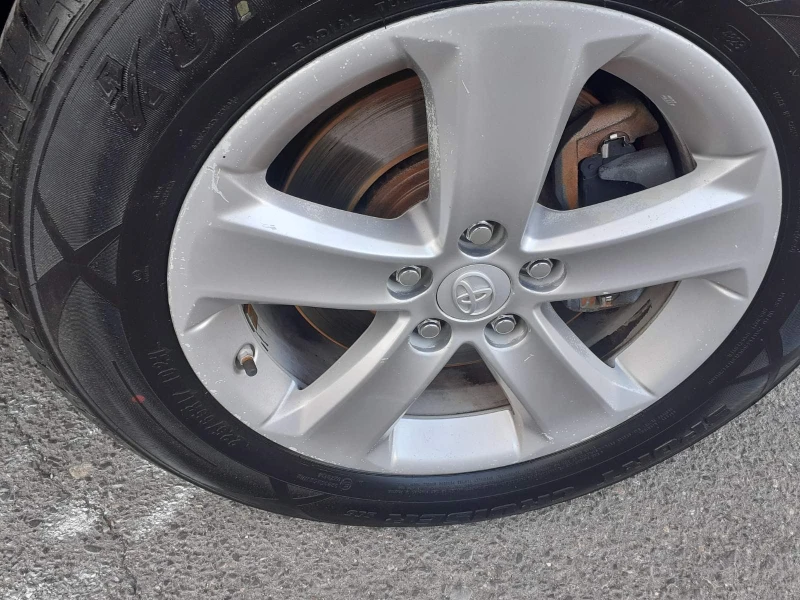 Toyota Rav4 2.0 D4D NAVI KAMERA PREMIUM FULL, снимка 15 - Автомобили и джипове - 51215172