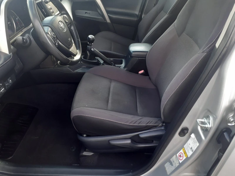 Toyota Rav4 2.0 D4D NAVI KAMERA PREMIUM FULL, снимка 9 - Автомобили и джипове - 51215172