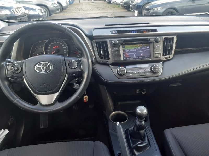 Toyota Rav4 2.0 D4D NAVI KAMERA PREMIUM FULL, снимка 7 - Автомобили и джипове - 51215172