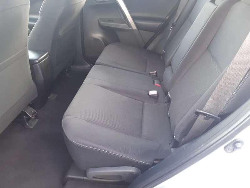 Toyota Rav4 2.0 D4D NAVI KAMERA PREMIUM FULL, снимка 12 - Автомобили и джипове - 51215172