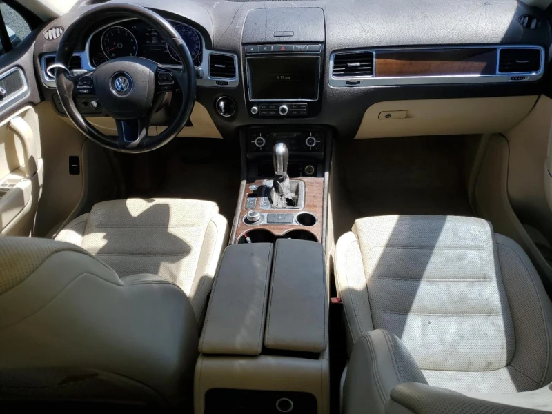 VW Touareg 3.6 SPORT, снимка 8 - Автомобили и джипове - 52494066