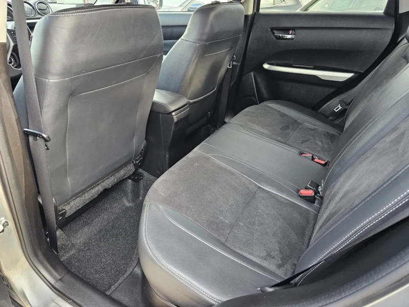 Suzuki Vitara 1.6DDIS, 4х4 , снимка 10 - Автомобили и джипове - 52597480