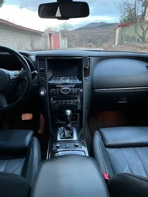 Infiniti QX70 S, снимка 10 - Автомобили и джипове - 49116397