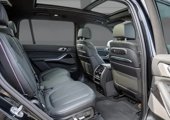 BMW X7 40d xDrive = M-Sport Pro = Гаранция, снимка 12 - Автомобили и джипове - 53902785
