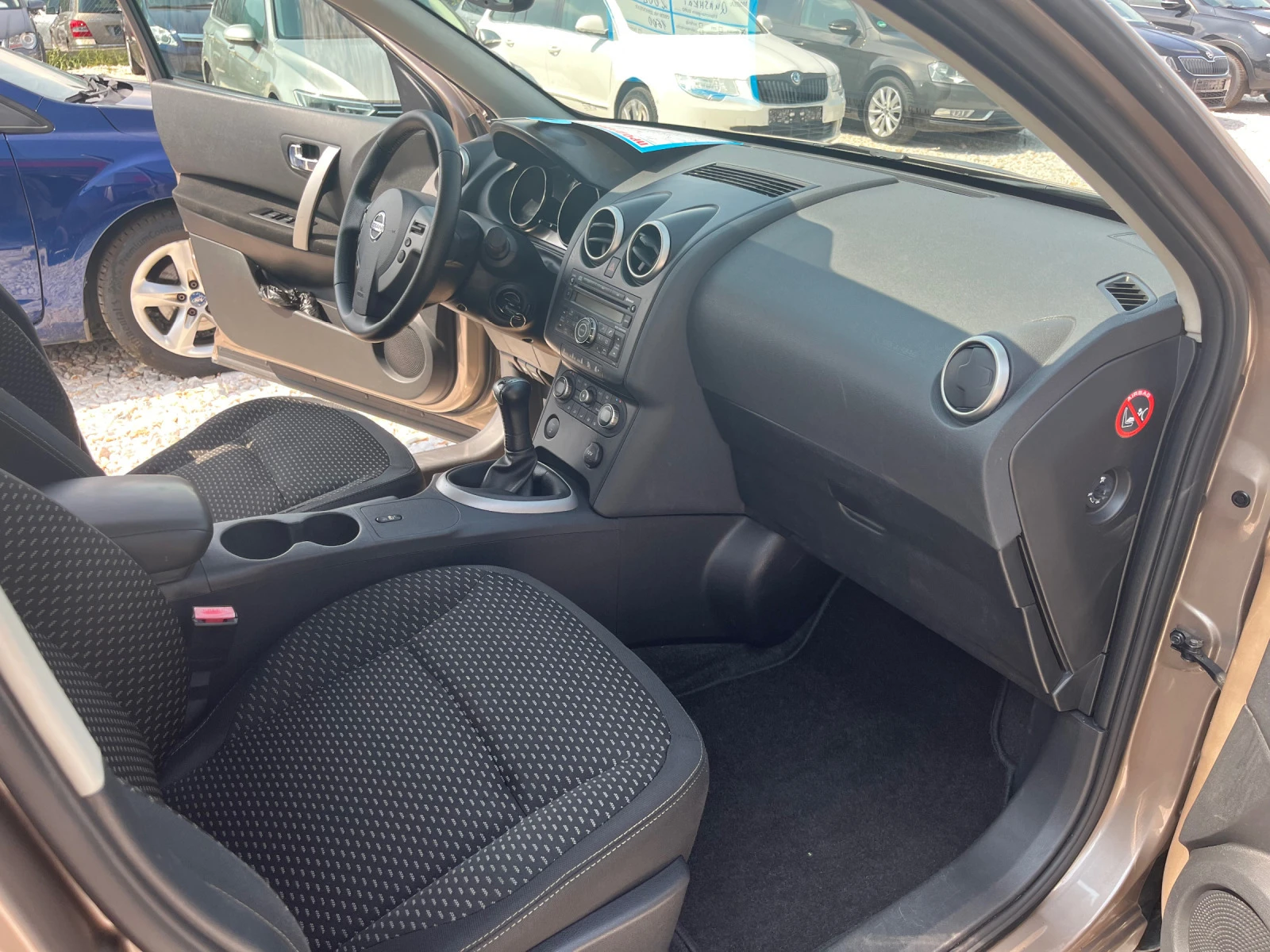 Nissan Qashqai 1.6 Панорама - изображение 10