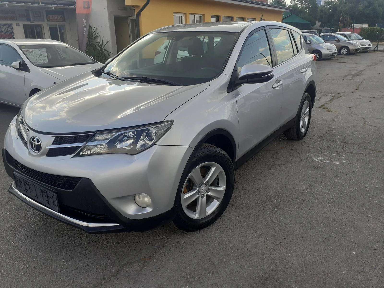 Toyota Rav4 2.0 D4D NAVI KAMERA PREMIUM FULL | Mobile.bg   1