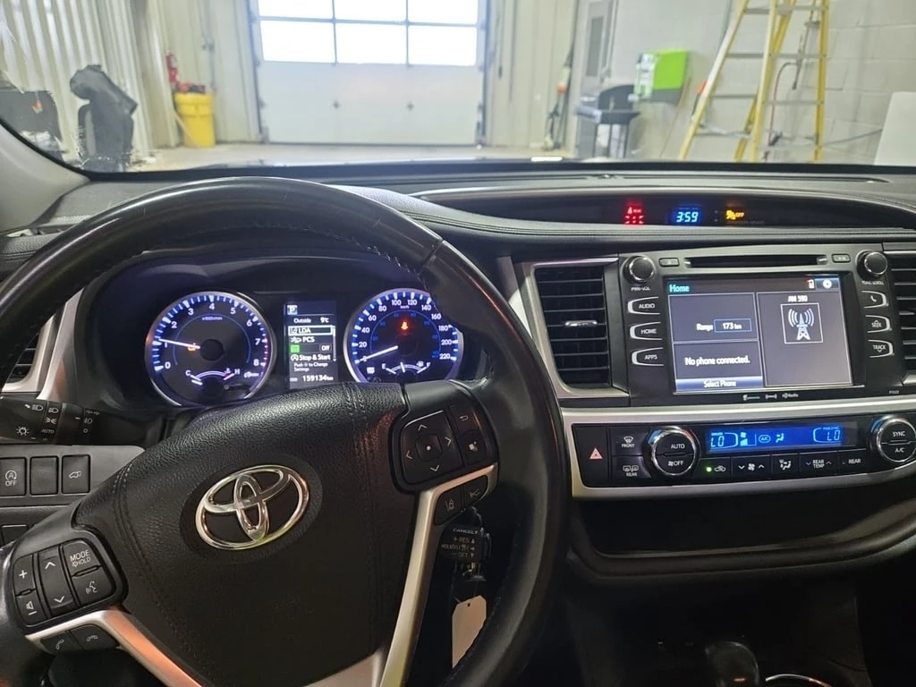 Toyota Highlander * LE * CARFAX *  - изображение 10