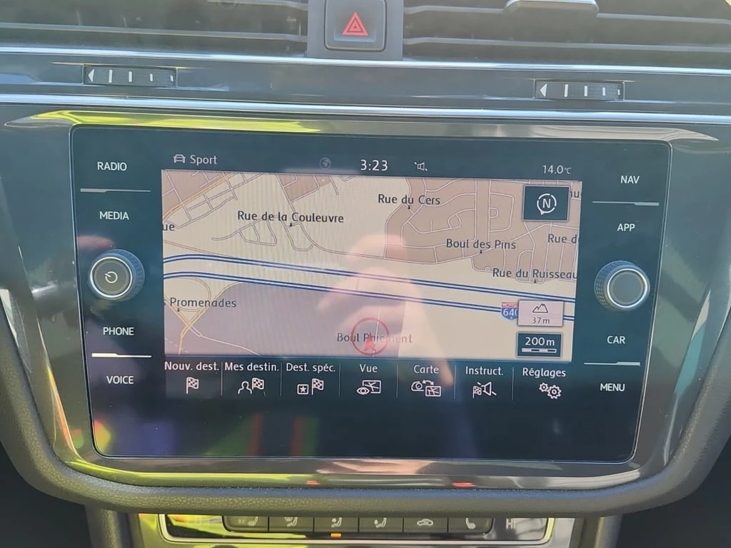 VW Tiguan * HIGHLINE * CARFAX * БЕЗ ПЪРВОНАЧАЛНА ВНОСКА - изображение 10