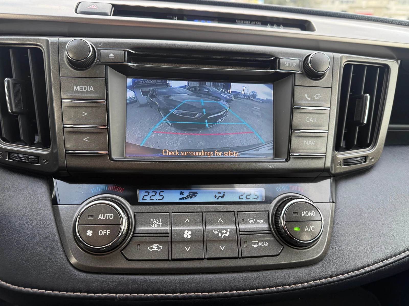 Toyota Rav4 2.0 d4d - изображение 9