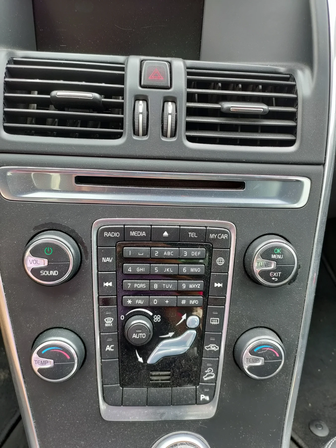 Volvo XC60 | Mobile.bg � ����������� 4