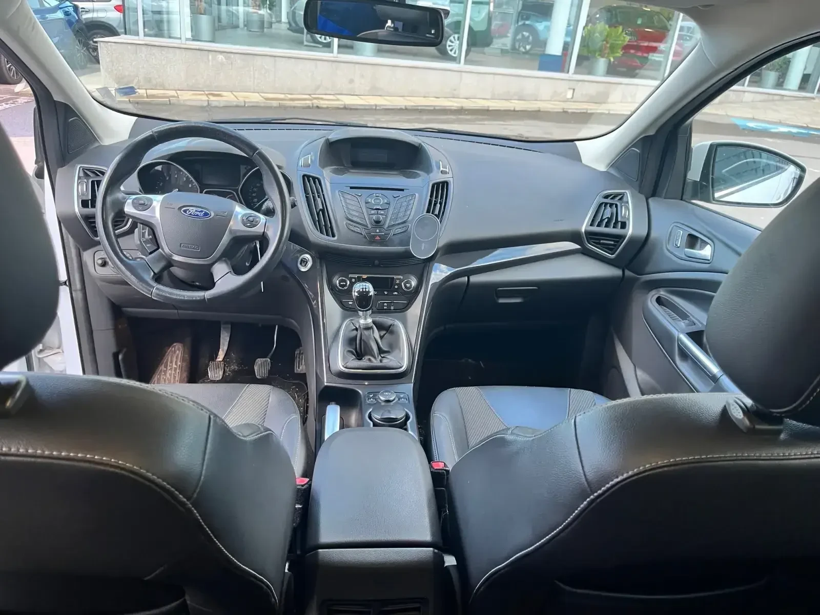 Ford Kuga  - изображение 8