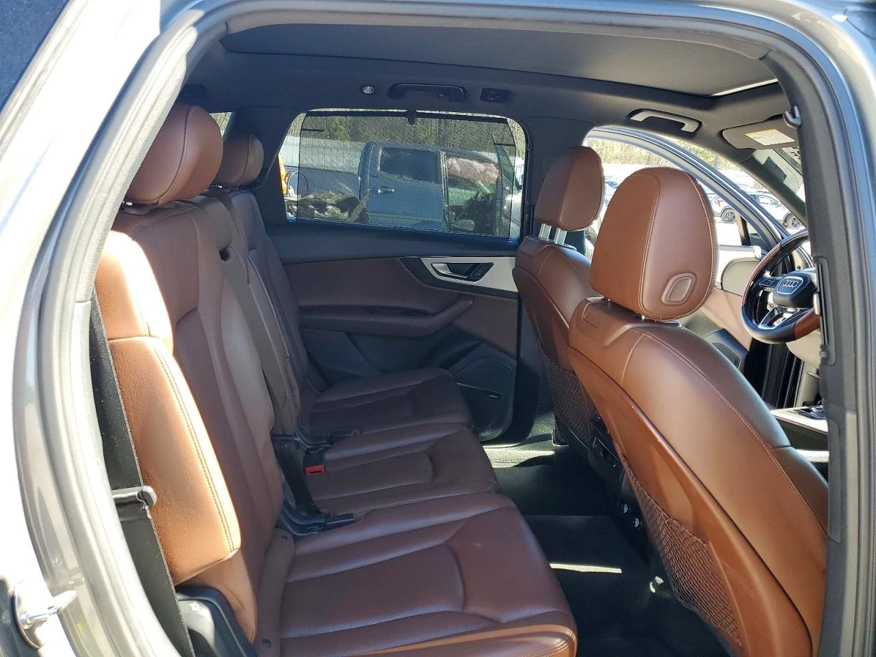 Audi Q7 2.0l Premium Plus, снимка 11 - Автомобили и джипове - 53939026