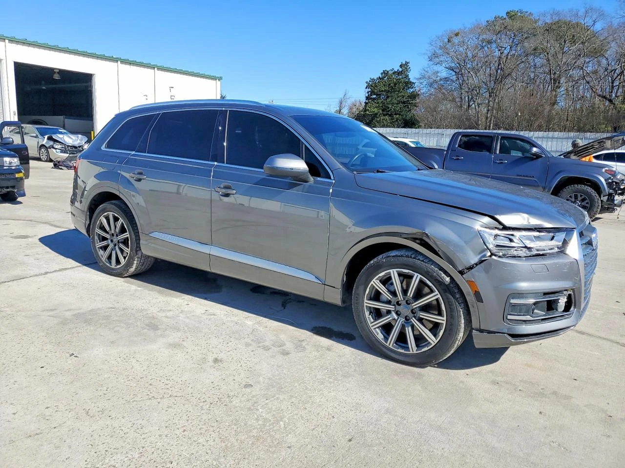 Audi Q7 2.0l Premium Plus, снимка 4 - Автомобили и джипове - 53939026