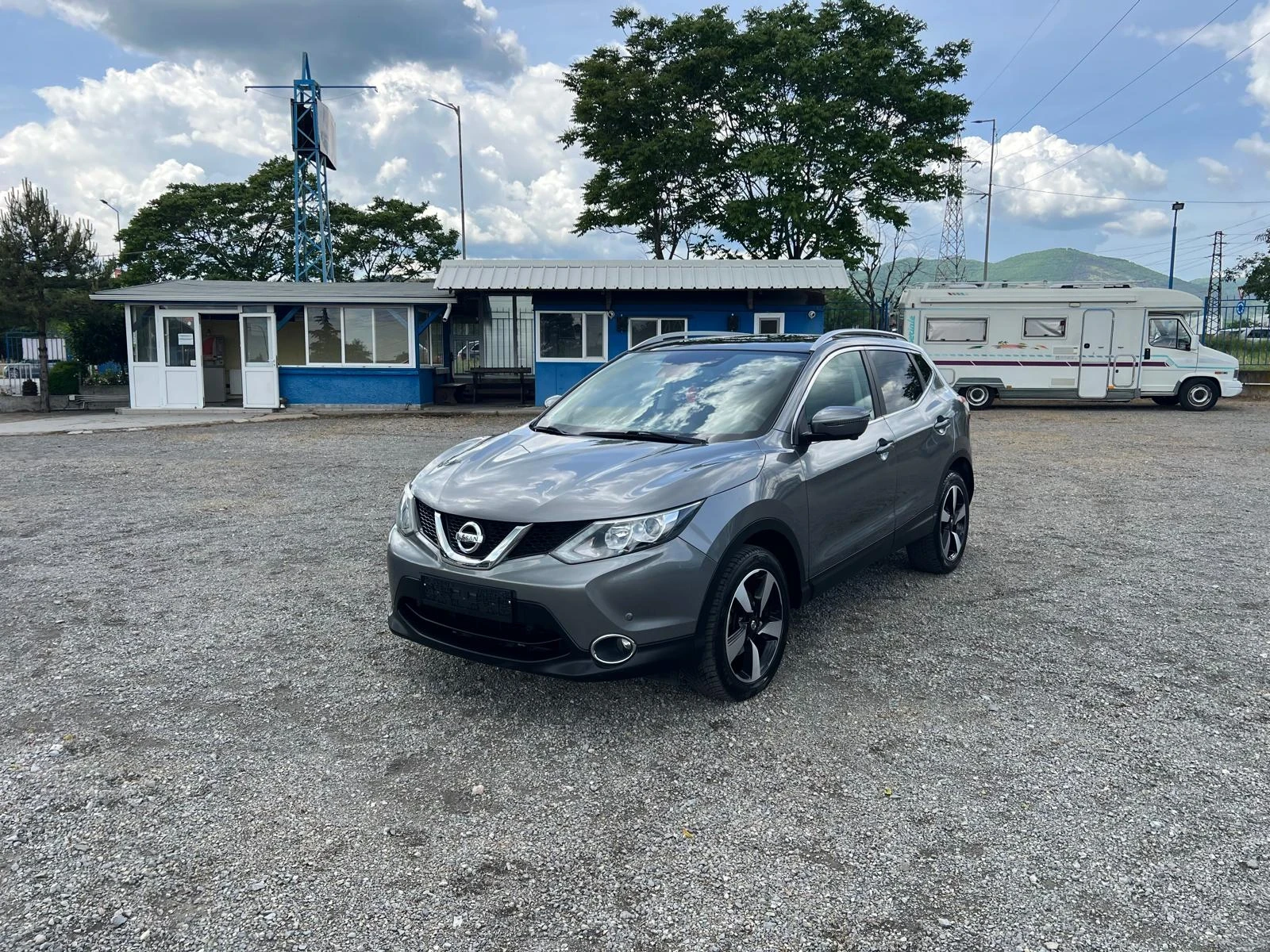 Nissan Qashqai 1, 5dCi ПАНОРАМА КАМЕРА 360 НАВИГАЦИЯ