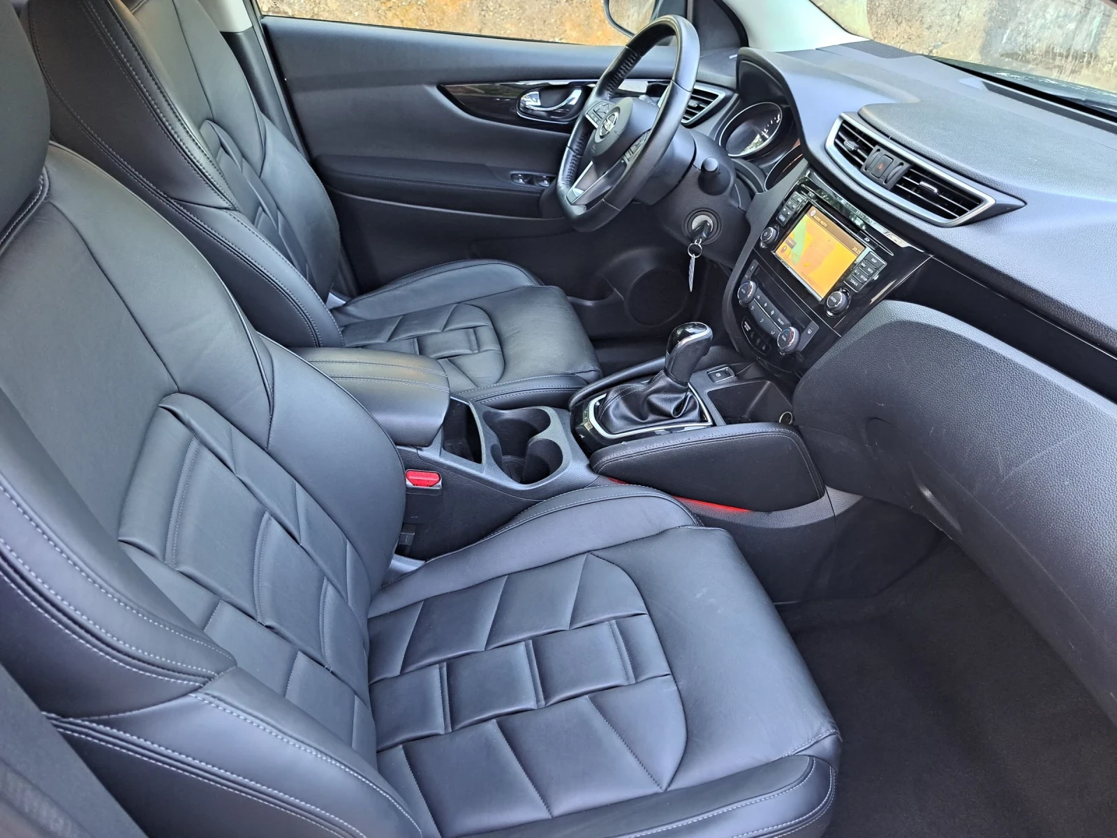 Nissan Qashqai 16TDI ���� | Mobile.bg � ����������� 12
