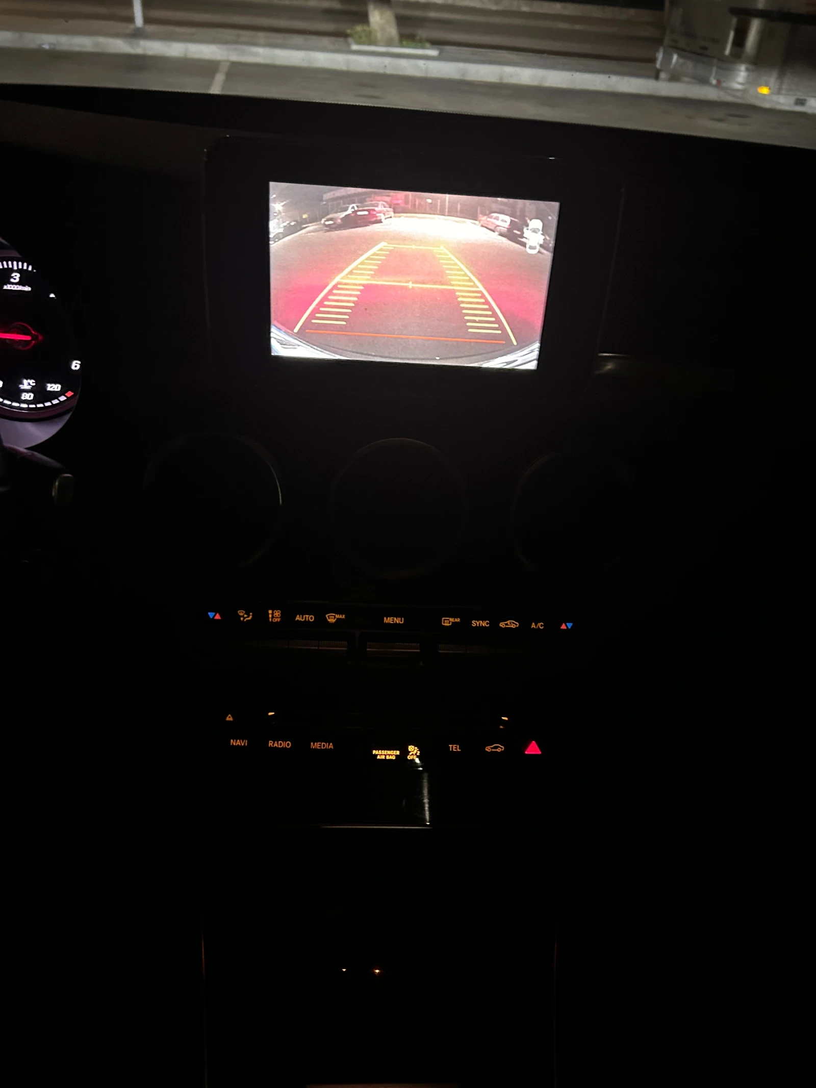 Mercedes-Benz GLC 220, снимка 6 - Автомобили и джипове - 54722765