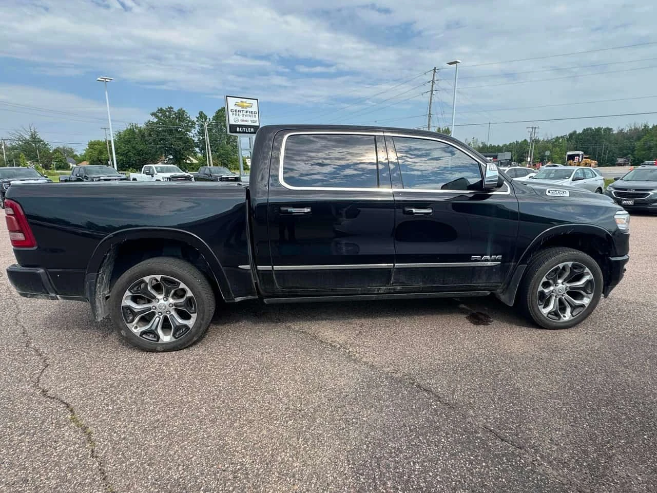 Dodge RAM 1500 * Limited * АВТОКРЕДИТ БЕЗ ПЪРВОНАЧАЛНА ВНОСКА* , снимка 3 - Автомобили и джипове - 55164312