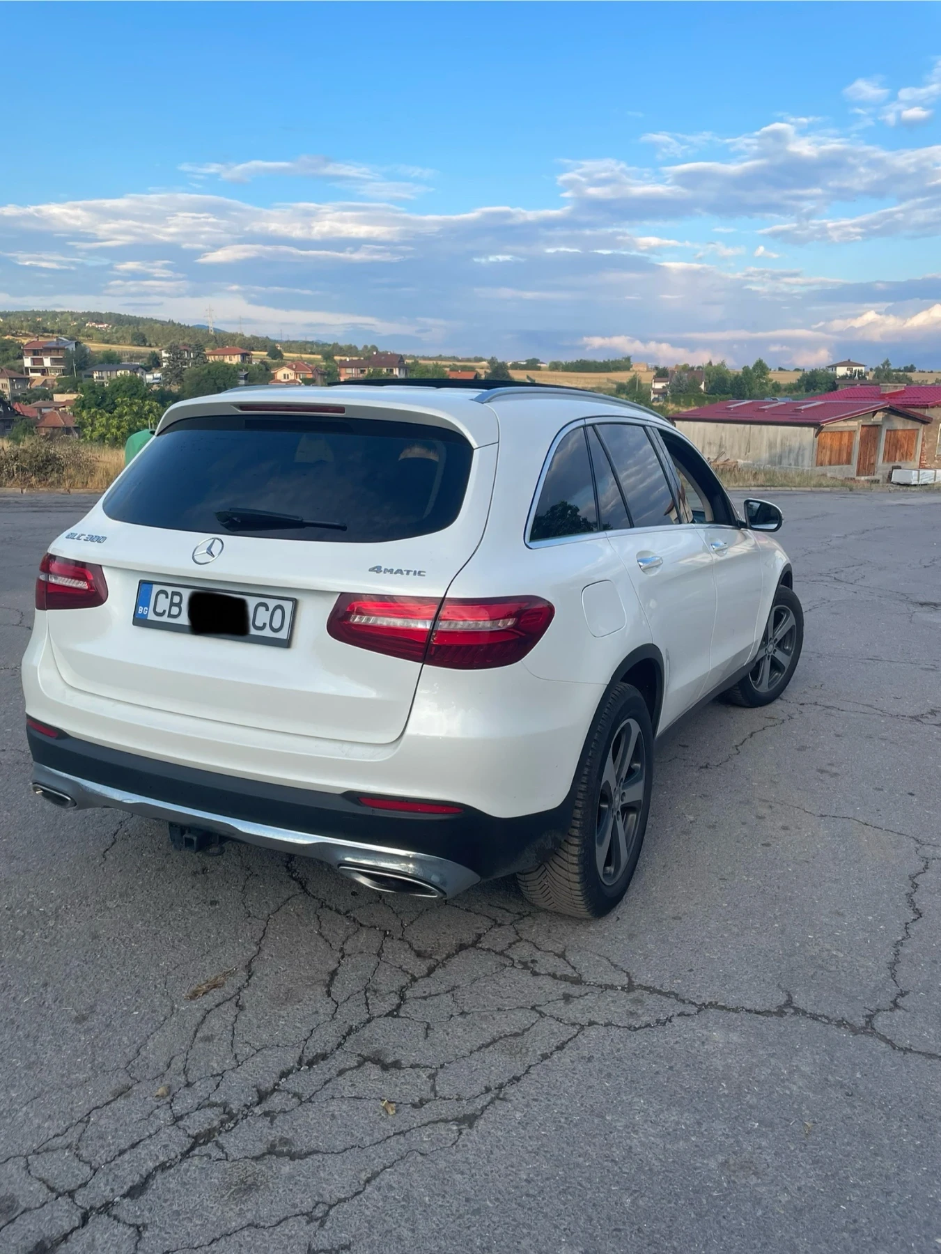 Mercedes-Benz GLC 300 * 4matic* * 9G* * Burmester* * Голяма Навигация* , снимка 6 - Автомобили и джипове - 55254513