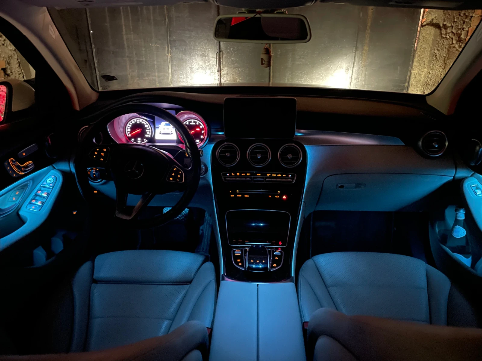 Mercedes-Benz GLC 300 * 4matic* * 9G* * Burmester* * Голяма Навигация* , снимка 12 - Автомобили и джипове - 55254513