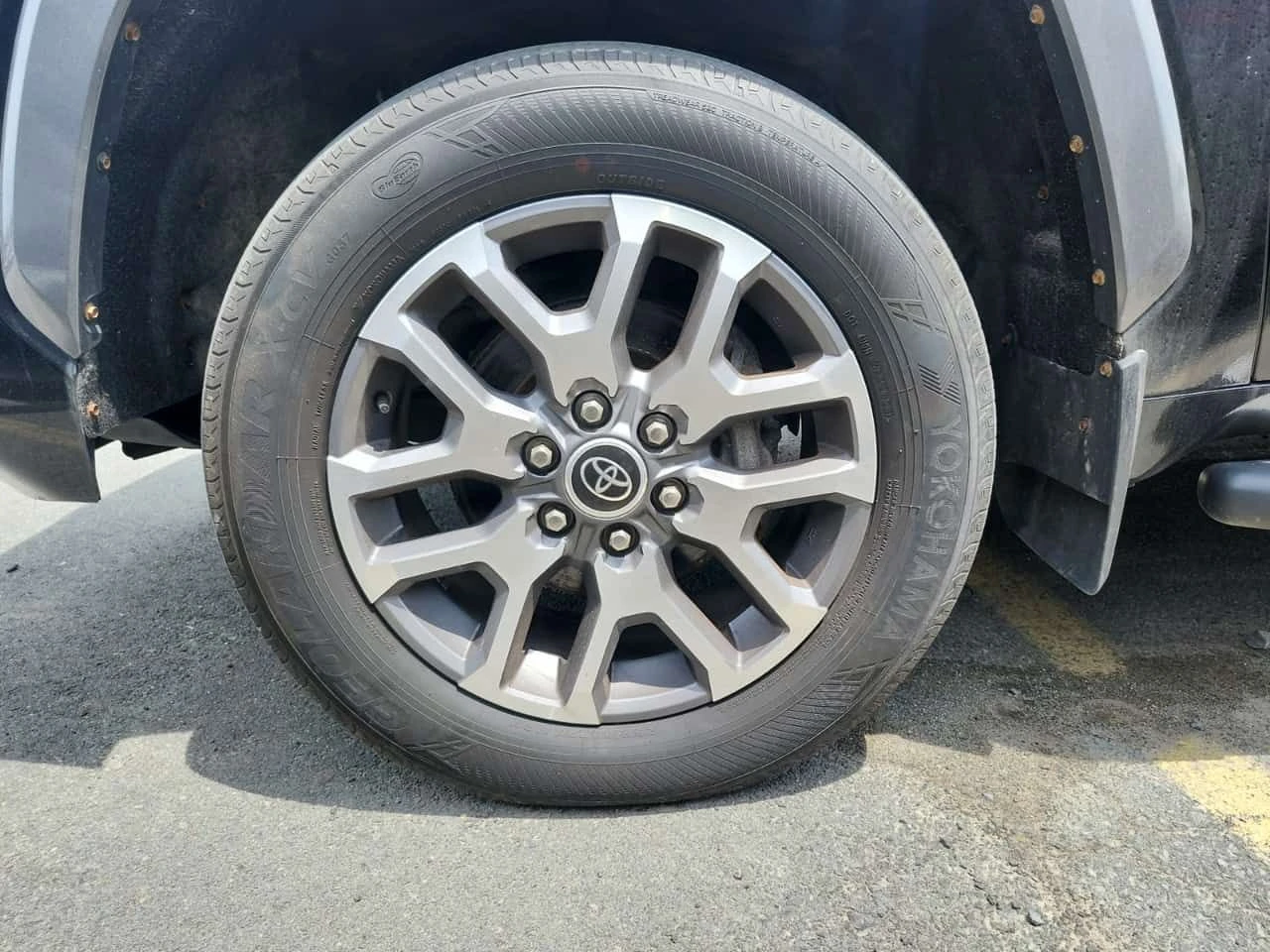 Toyota Tundra * PLATINUM CREW CAB SHORT BED * CARFAX * ��� ����� | Mobile.bg � ����������� 6