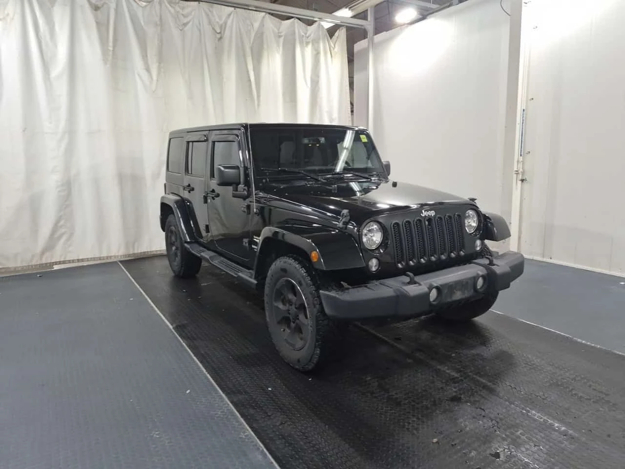 Jeep Wrangler * 4wd 4dr Sahara * CARFAX * ПОДГРЕВ , снимка 2 - Автомобили и джипове - 56310150