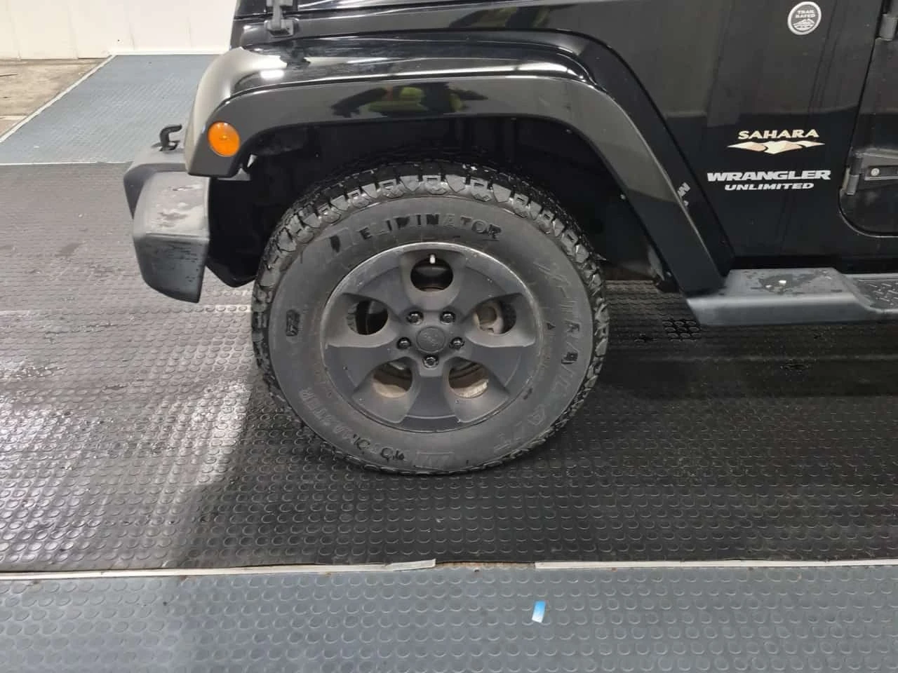 Jeep Wrangler * 4wd 4dr Sahara * CARFAX * ПОДГРЕВ , снимка 6 - Автомобили и джипове - 56310150