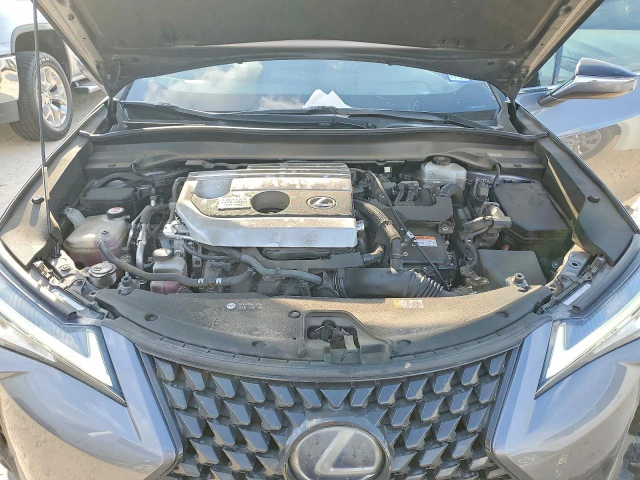 Lexus UX 250h 2.0l, снимка 11 - Автомобили и джипове - 56664282