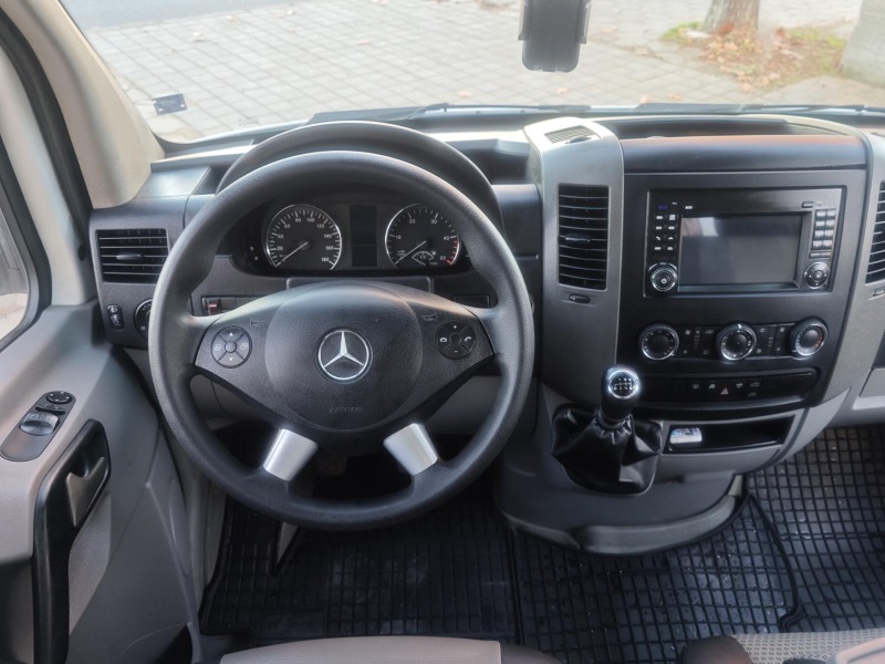 Mercedes-Benz Sprinter 318 CDI, снимка 6 - Бусове и автобуси - 45405101