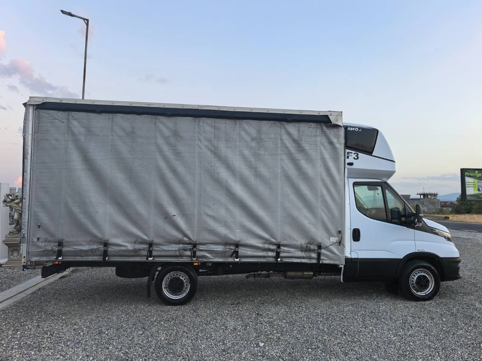 Iveco Daily 35S16 2.3 10 ПАЛЕТЕН, снимка 4 - Бусове и автобуси - 55826824