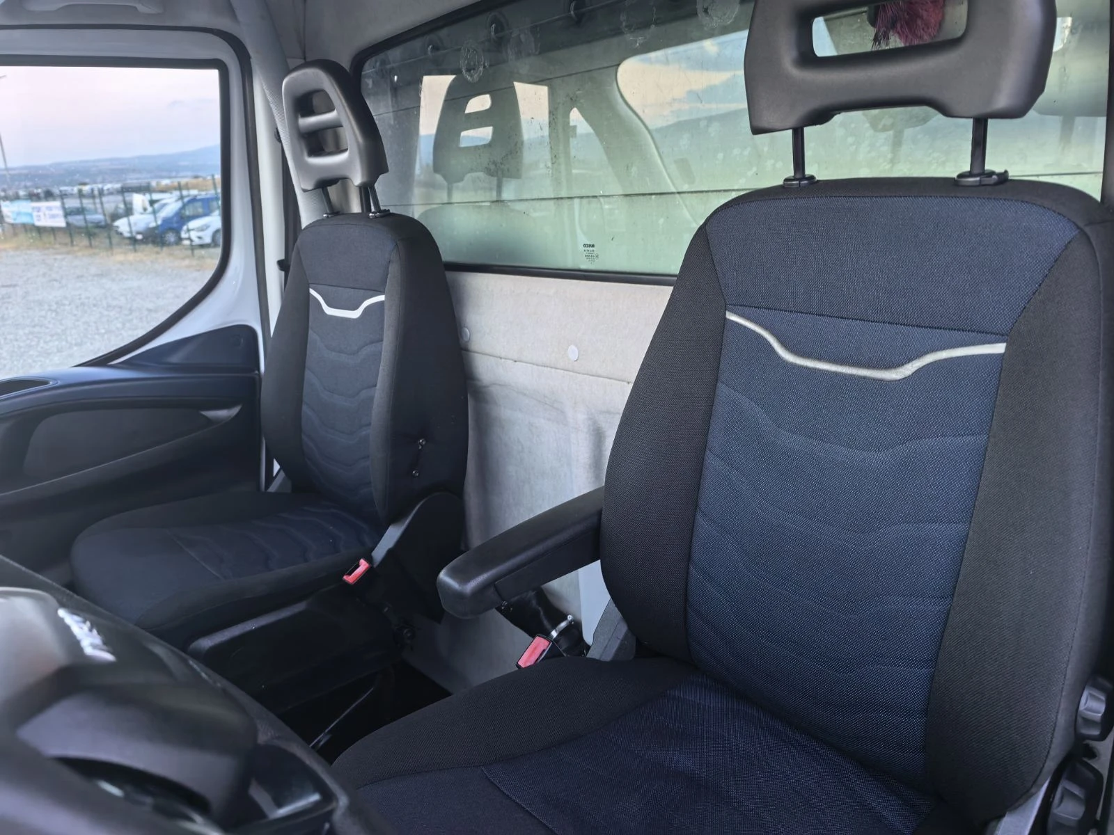 Iveco Daily 35S16 2.3 10 ПАЛЕТЕН, снимка 17 - Бусове и автобуси - 55826824