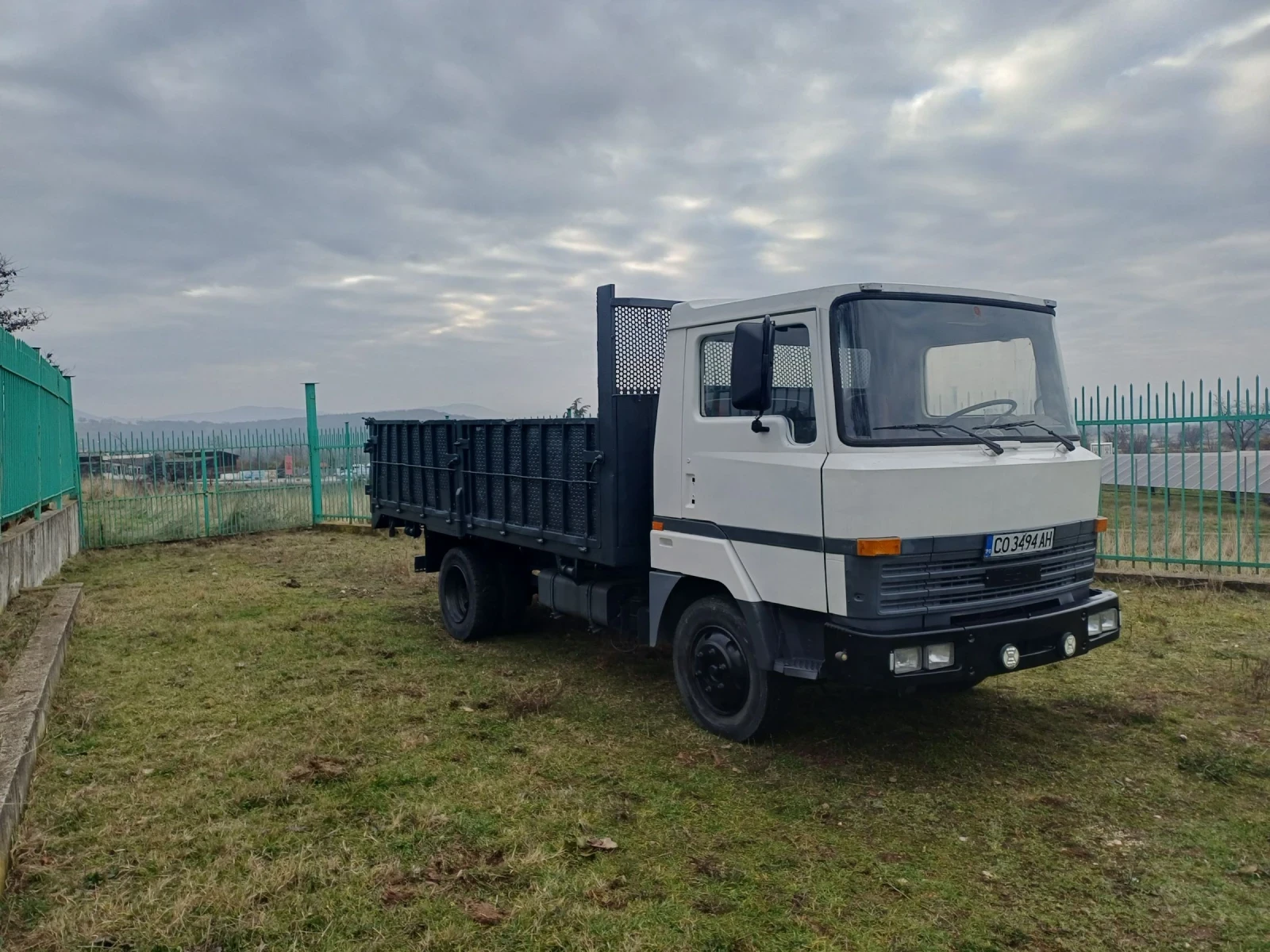 Nissan L80.14 8-90, САМОСВАЛ - изображение 3