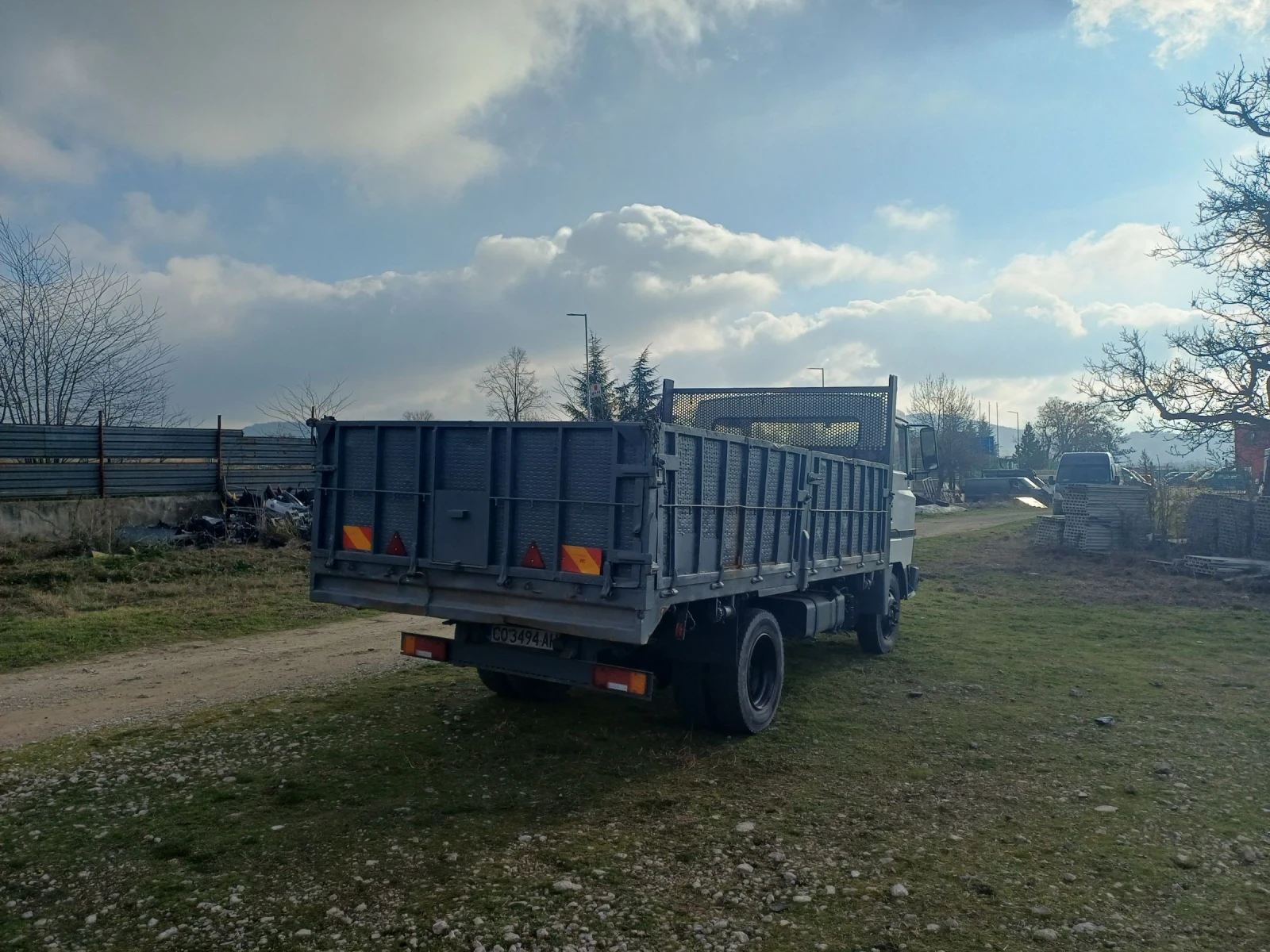 Nissan L80.14 8-90, САМОСВАЛ - изображение 4