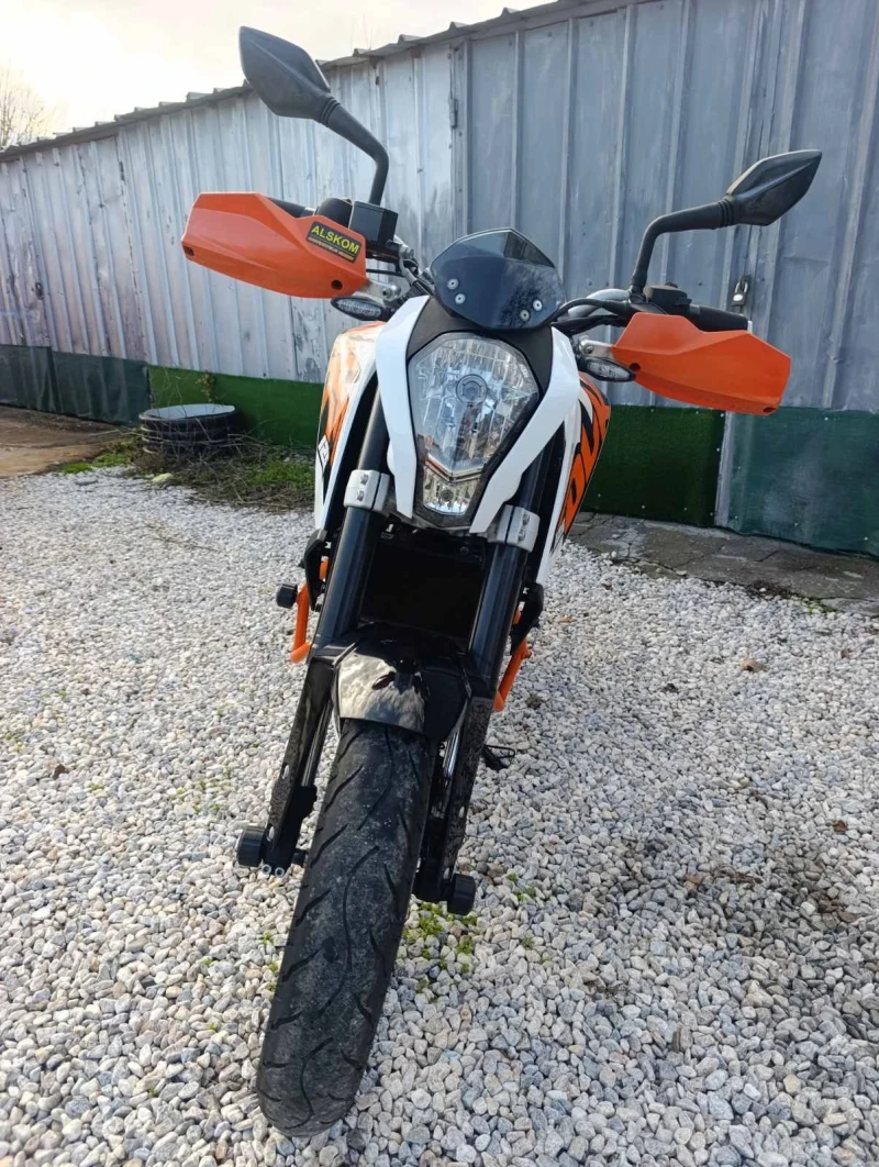 Ktm Duke 125, снимка 4 - Мотоциклети и мототехника - 52877629