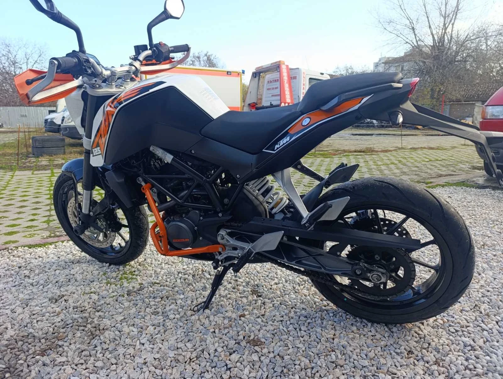 Ktm Duke 125 - изображение 2