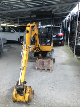 Багер JCB 8018