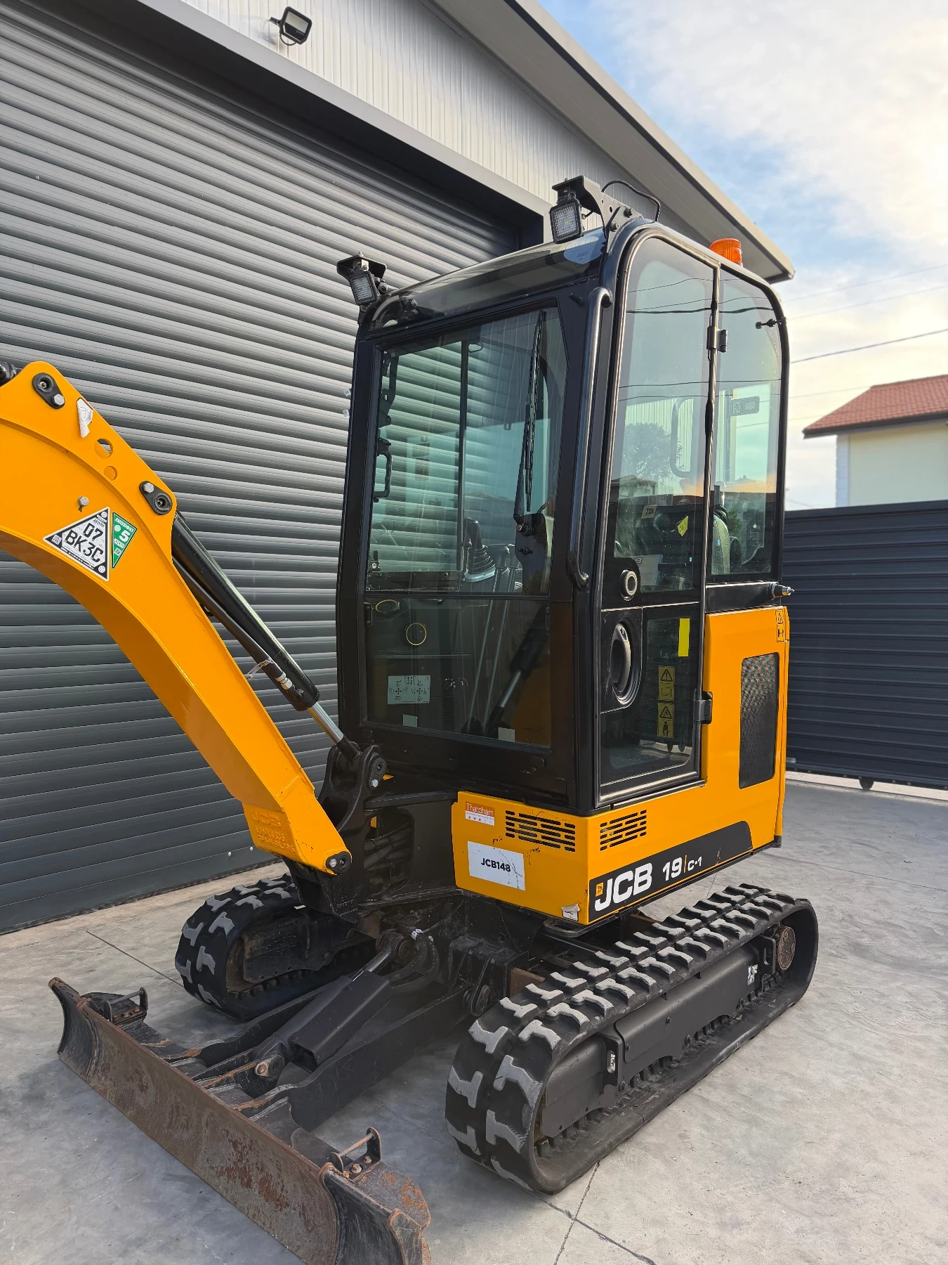 Багер JCB 19C 390мч., снимка 6 - Индустриална техника - 54857948
